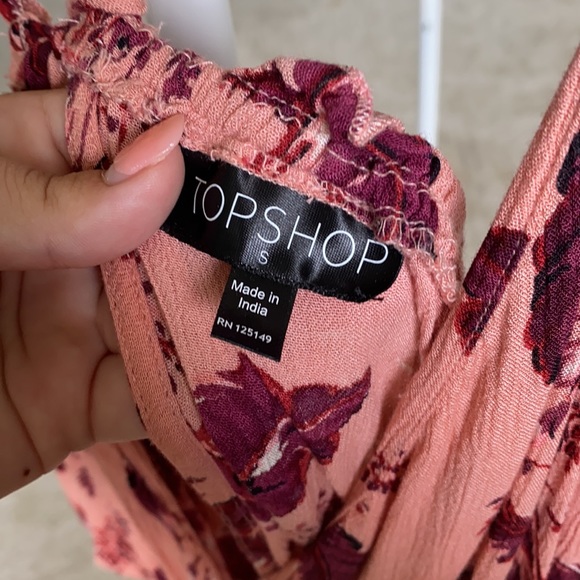 NEW Topshop Romper!! ✨ Open Shoulder!! - Picture 2 of 7